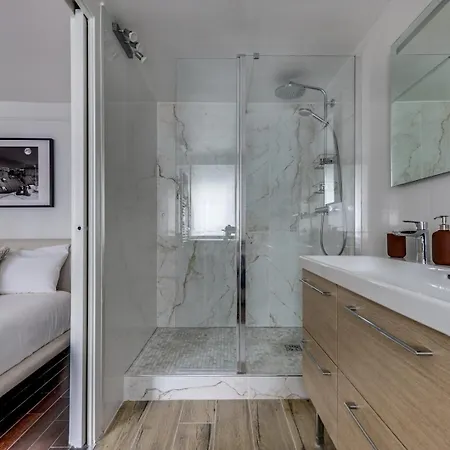 Apartamento Le Moka - Duplex & Bright- Near Champs-elysees Paris
