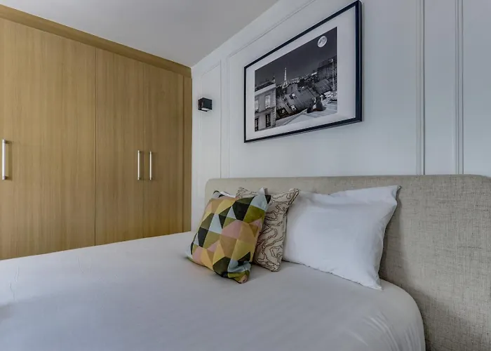 Le Moka - Duplex&bright- Near Champs-elysées